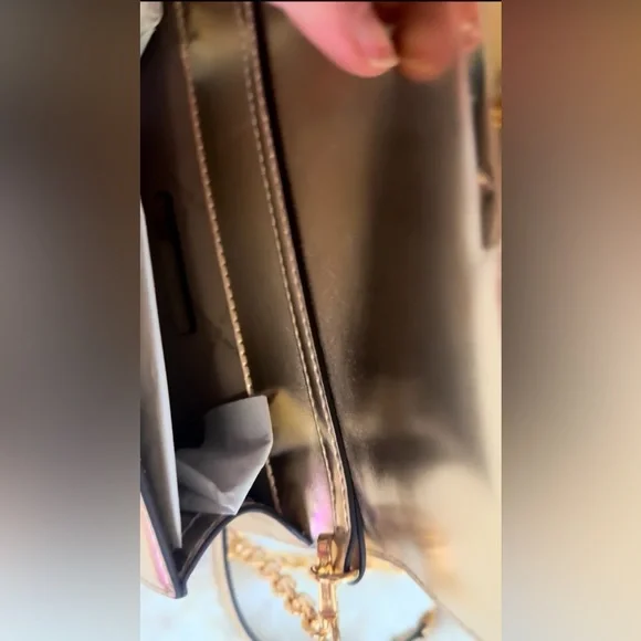 NWT MK Pale Gold The Cece Flap Crossbody Shoulder Bag With Detachable Gold Chain - Picture 8 of 16